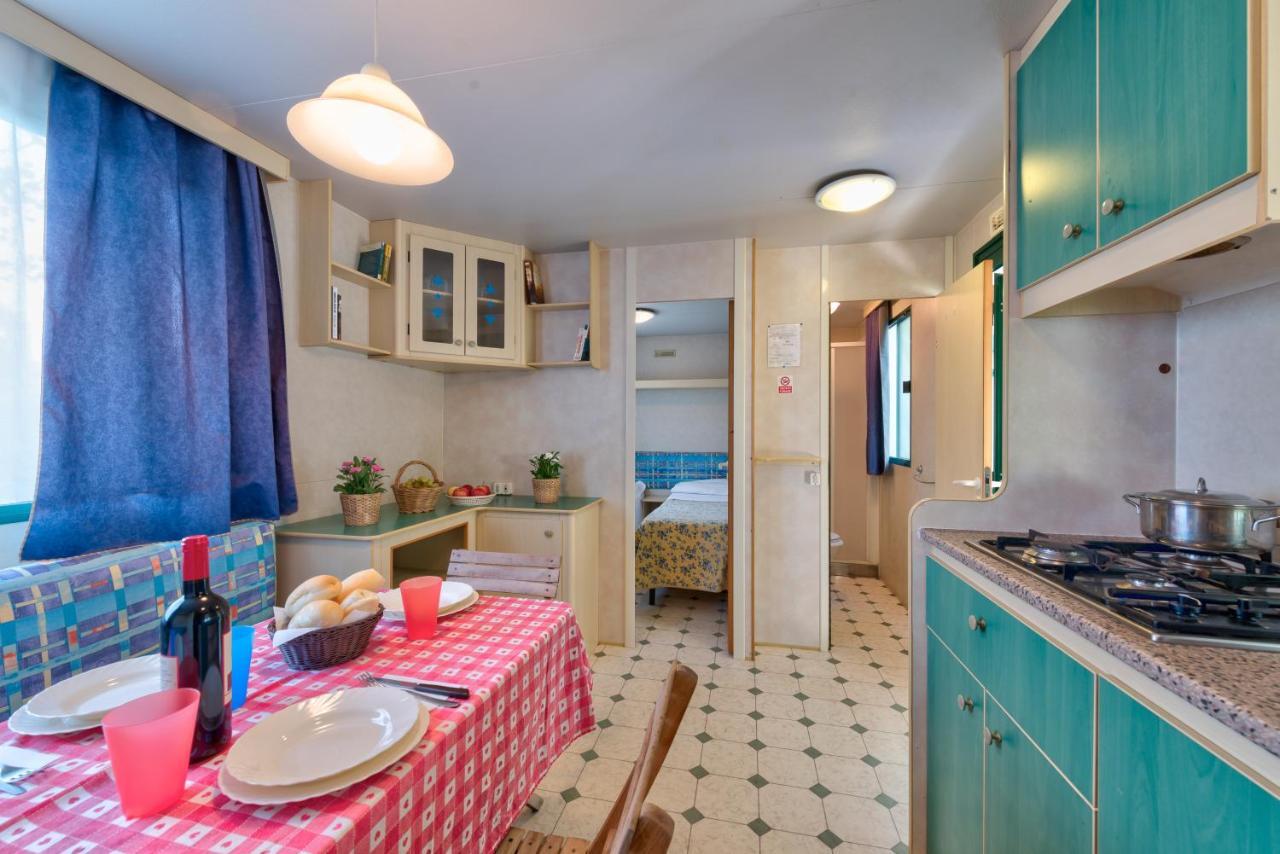 Camping Village Mareblu Marina di Cecina Esterno foto